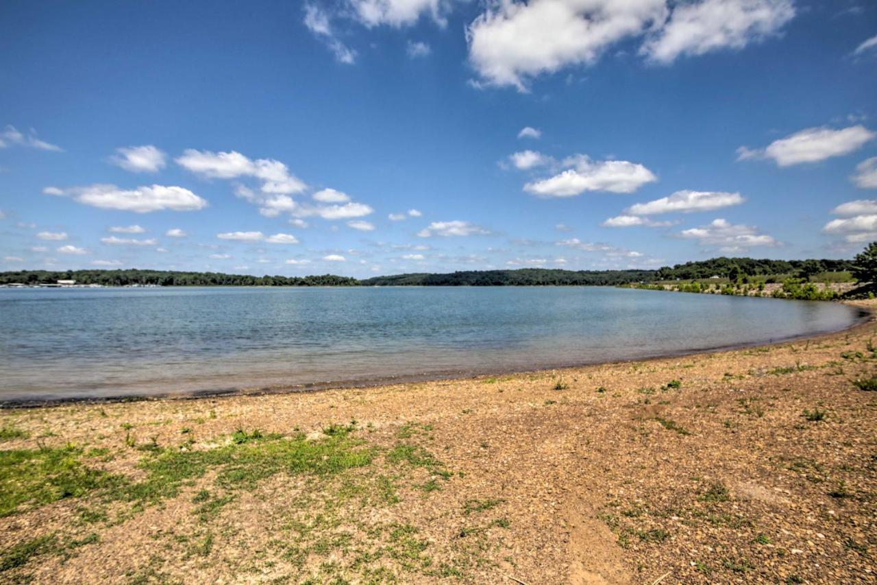 Modern Eckerty Home With Deck On Patoka Lake! Taswell Extérieur photo